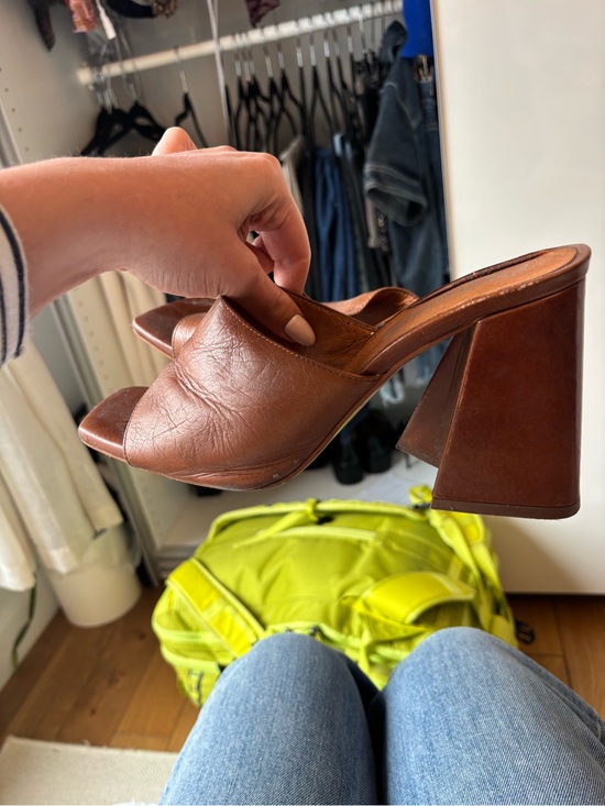 L'INTERVALLE Shoes - L'INTERVALLE Brown Leather Block Heel Mule Sandals
